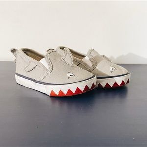 SHARK SLIP ON SHOES